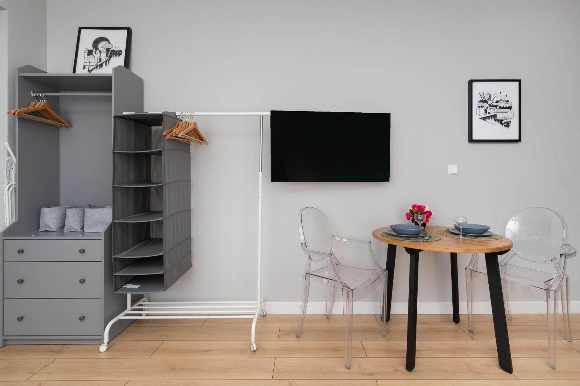 Studio Fahrenheit In Central Gdansk By Noclegi Renters Exteriör bild