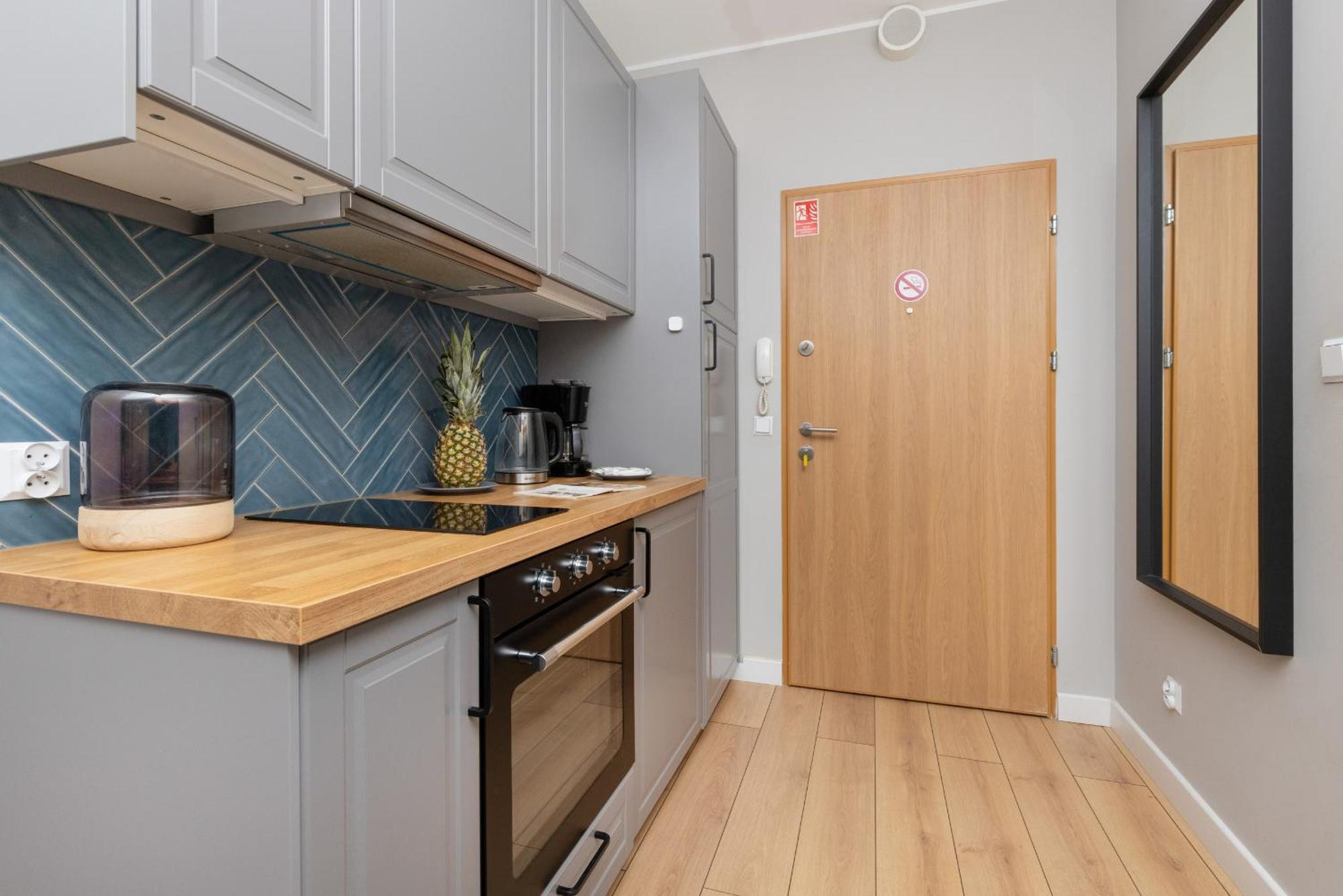 Studio Fahrenheit In Central Gdansk By Noclegi Renters Exteriör bild